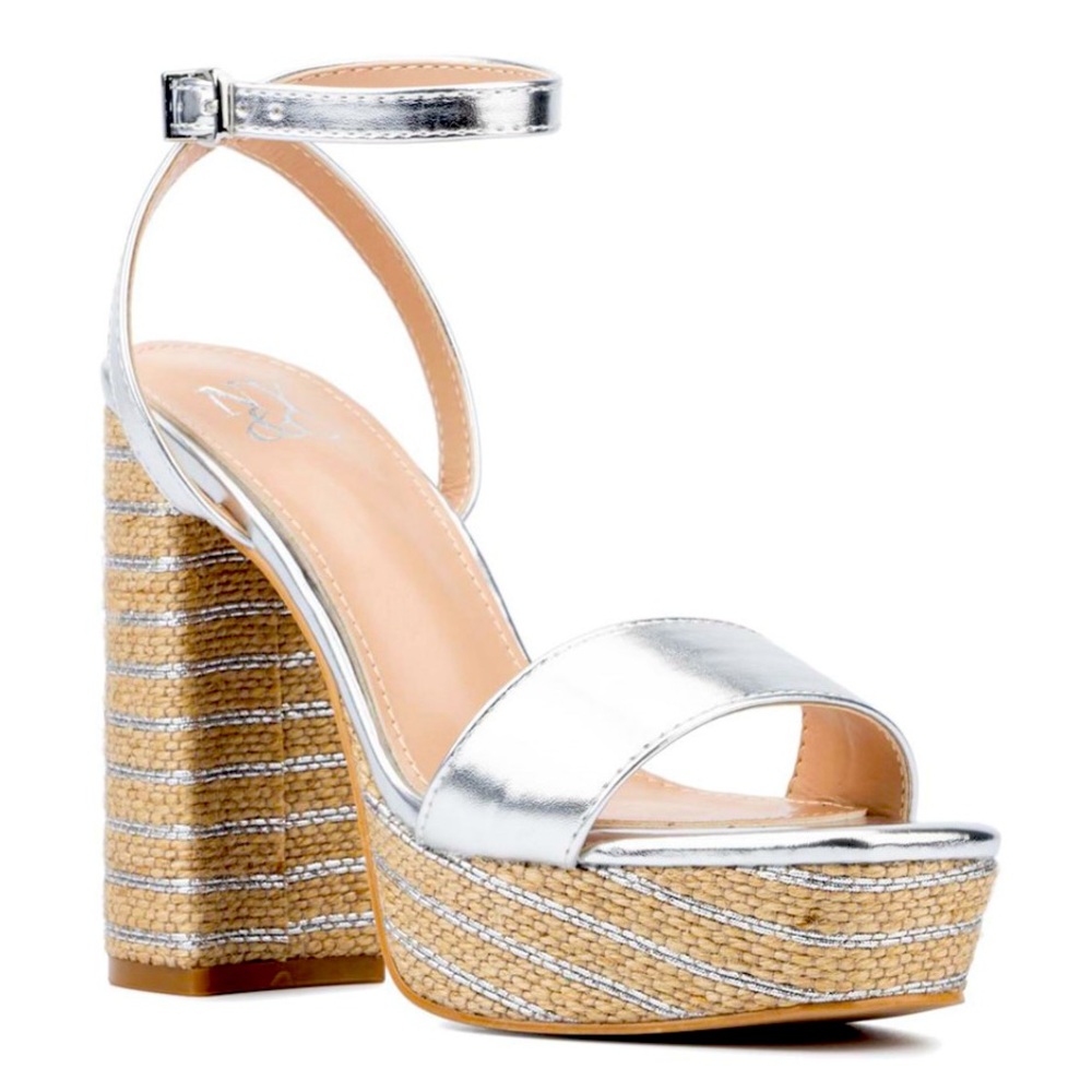 Madden Girl Odalina Ankle Strap Block Heel Silver Raffia Platform sz 10 metallic